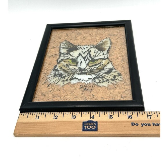 Vintage Reverse Painted Cat on Glass Framed with Cork Backing Singed Valerie - Picture 7 of 7